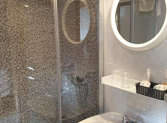 Galerna Hostal Πανσιόν